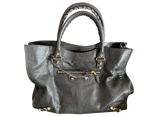 Le géant du lundi de Balenciaga 12 Gris anthracite
