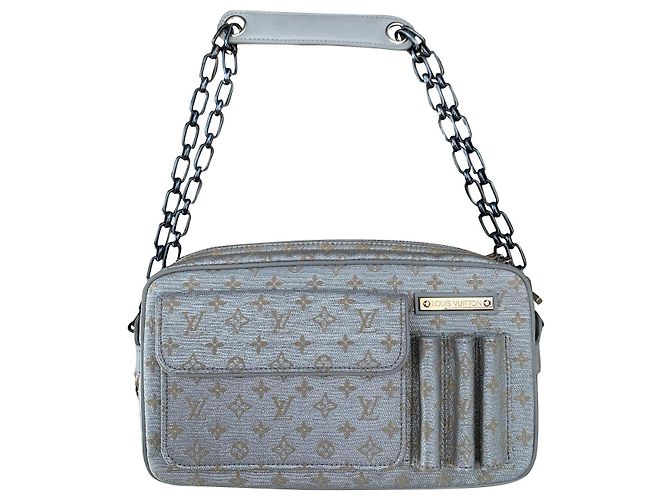 Pochette Louis Vuitton Monogramme Argentée Grise