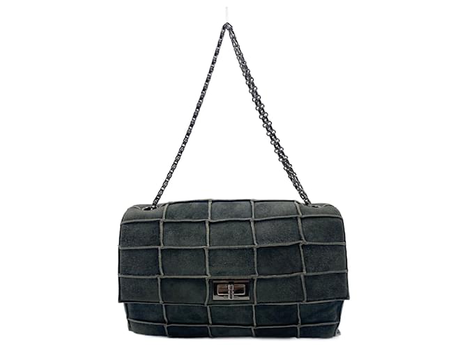 Green Suede Chanel Shoulder Bag  ref.802364