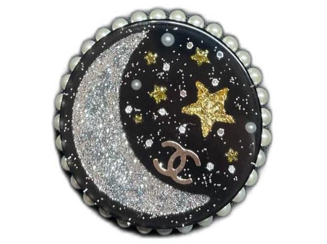 Spilla Chanel Galaxy con Perle e Paillettes Nero