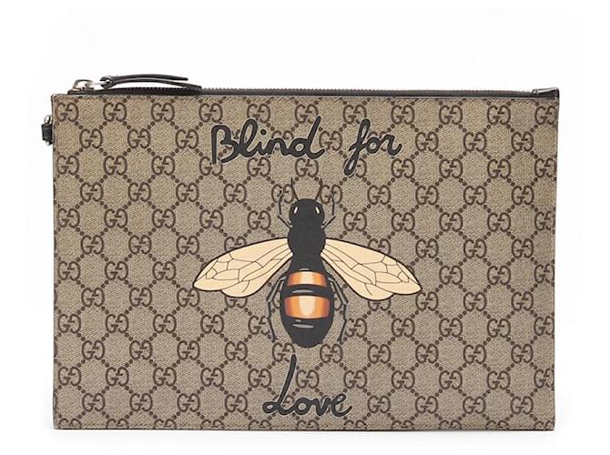 Gucci GG Supreme Bee Clutch Bag Brown  ref.804360