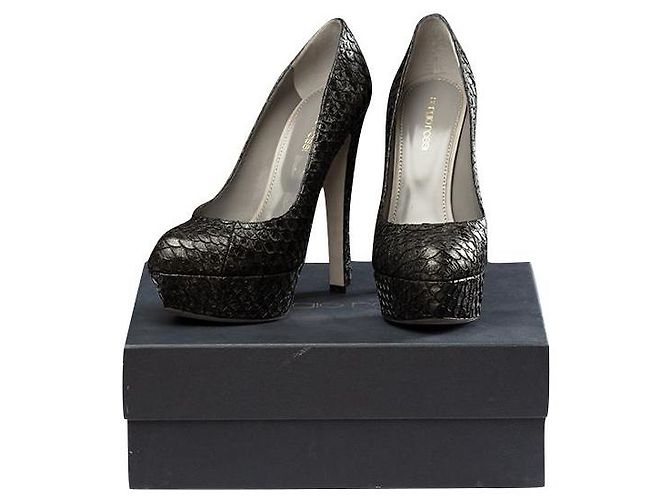 Sergio Rossi Black Snakeskin Effect Leather Pumps