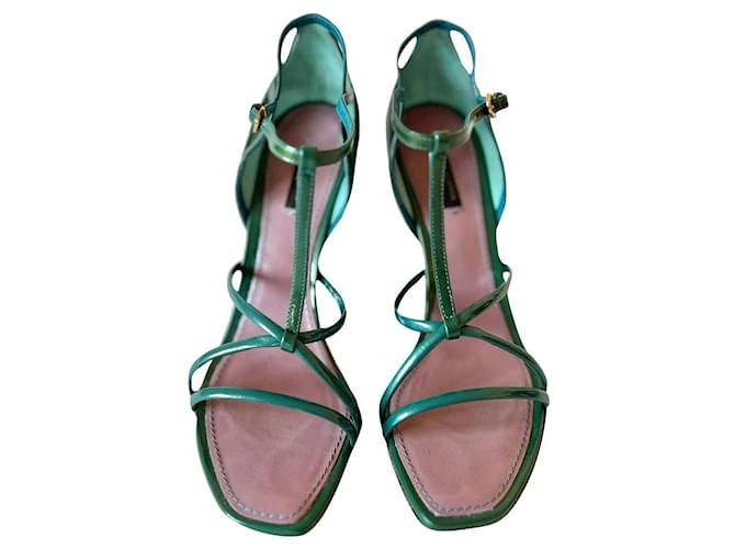 Louis Vuitton Leather T-Strap Sandals