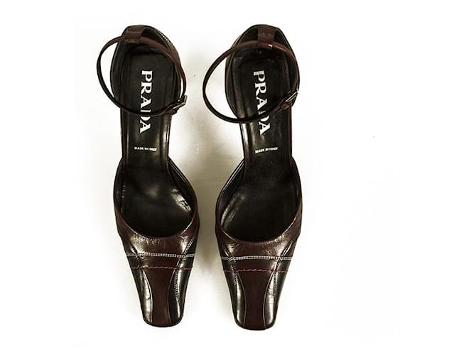 Escarpins à talons carrés en cuir bordeaux et violet Prada chaussures Mary Janes sz 39  ref.805326