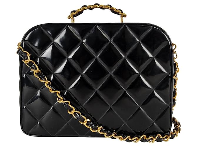 Black Quilted Patent Leather Round 'CC' Bag