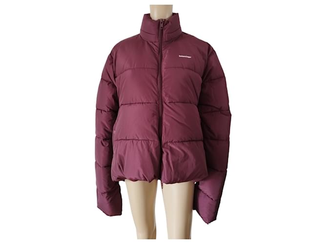 Balenciaga burgundy down jacket Dark red Synthetic  ref.806964