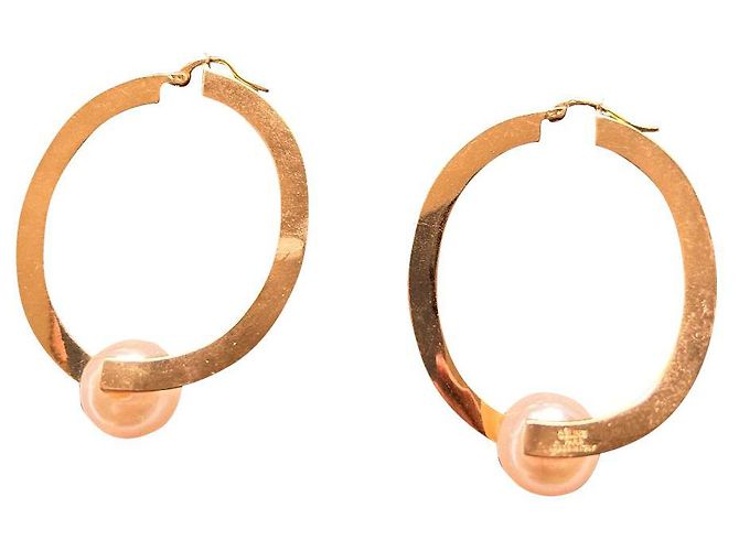 Brincos Céline de Pérolas e Metal Dourado