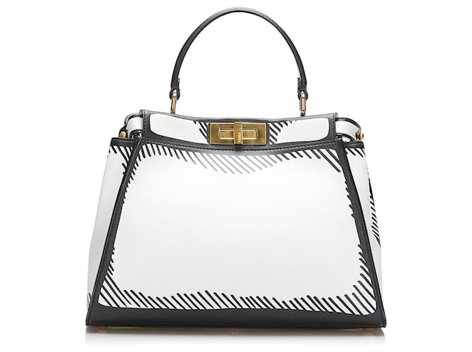 【FENDI】PEEKABOO ホワイトレザー バッグ Off-White Peekaboo Bag| Authentic & Vintage | ReSee