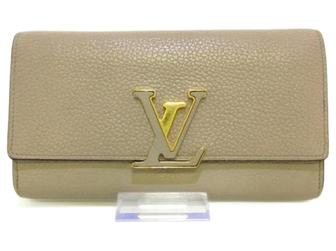 Louis Vuitton Portefeuille Capucines  ref.813951