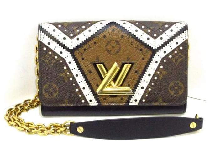 Louis Vuitton Twist Chain wallet