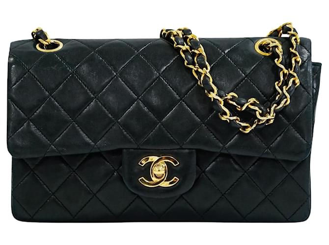 Chanel Timeless Black Leather  ref.815169