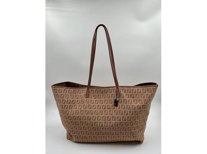 Fendi Shopper aus beigefarbenem Canvas Leinwand  ref.816120