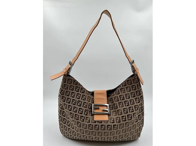 Lona marrón Fendi Baguette Croissant Castaño Lienzo  ref.816137