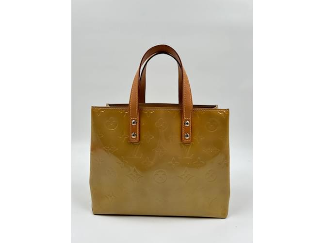 Yellow Leather Louis Vuitton Reade  ref.816188