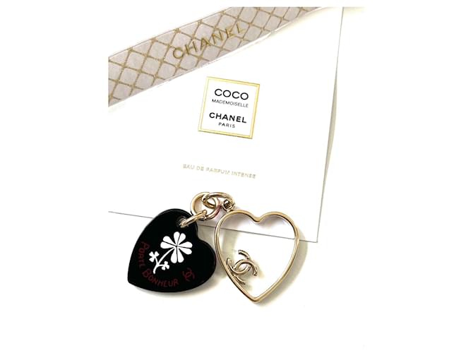 Pampille Chanel présente Multicolore  ref.816992