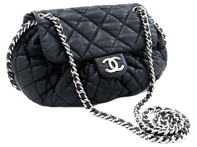 CHANEL Chain Around Sac à bandoulière Crossbody Cuir de veau noir Cuir  ref.817202