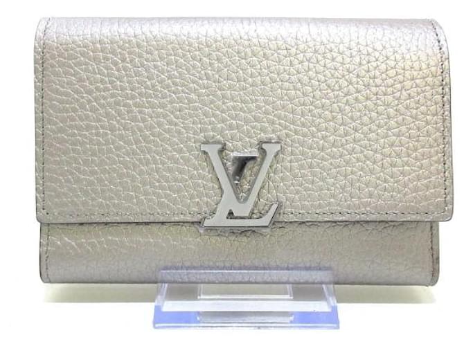 Louis Vuitton Portefeiulle Capucines Compacto  ref.817241