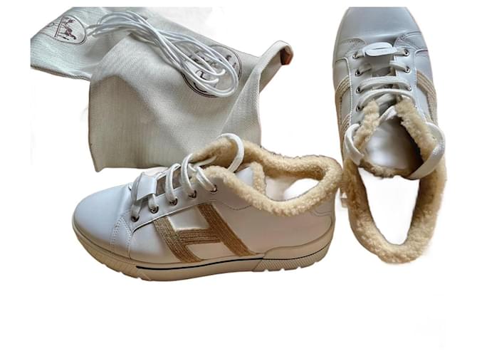 Hermès Sneakers Dare Cuir Cuir d'agneau Blanc Beige  ref.817352