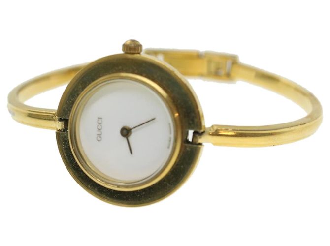 gucci colored watch