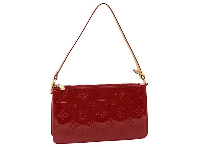 LOUIS VUITTON Monogram Vernis Lexington Accessory Pouch Red M93525 Auth yk5906 Patent leather  ref.819168