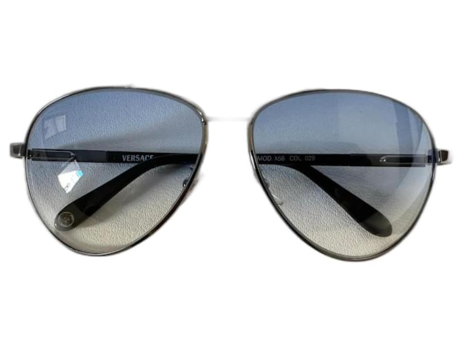 Versace Silver metal Aviator sunglasses Silvery  ref.819233