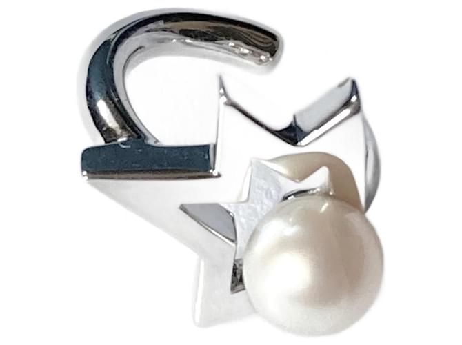 Tasaki comet ear cuff earring Silvery Silver Pearl  ref.819267