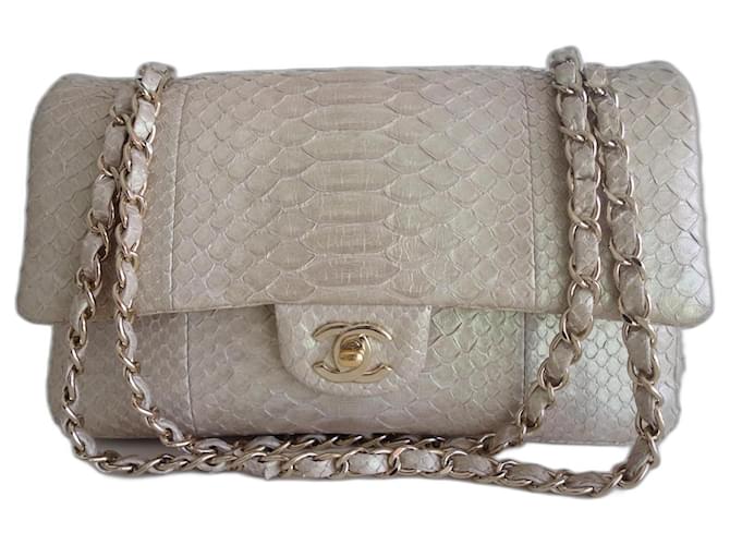 Timeless Chanel Classic beige python bag Leather  ref.819318
