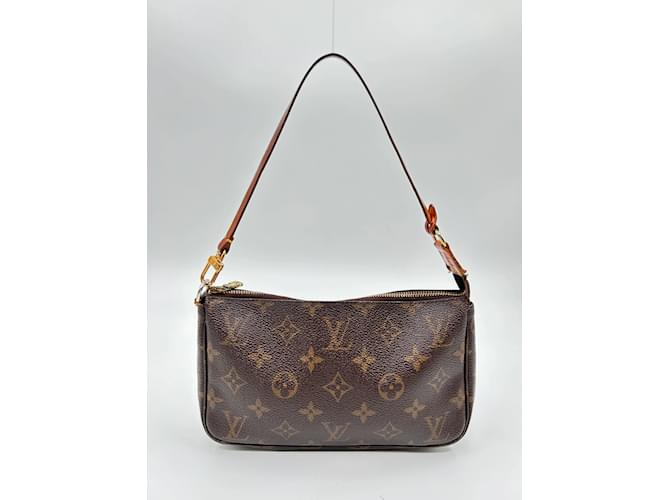 Pochette accessoire cloth handbag Louis Vuitton Brown in Cloth