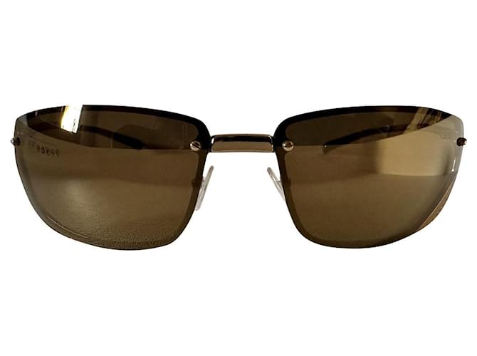Gucci Sonnenbrille aus goldenem Metall Gold hardware  ref.820330