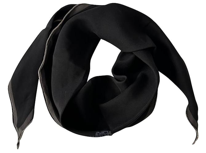 Hermès Losange en soie noire  ref.820337