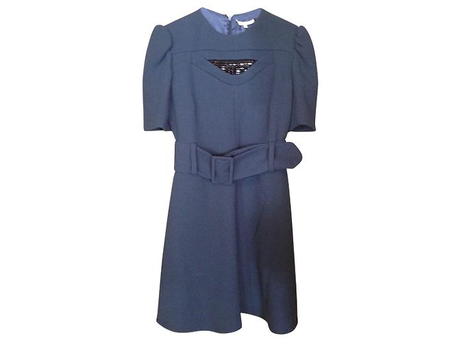 Vestido Carven de lã azul com cinto e pérolas pretas
