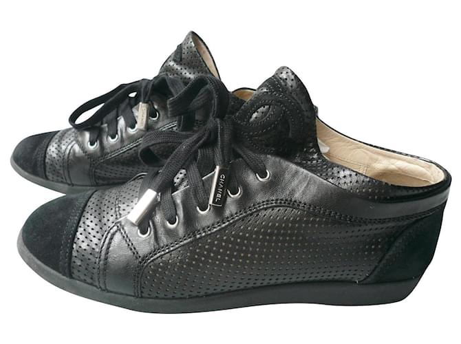 CHANEL Tennis "Perforated" T leather sneakers38 IT / BLACK Very good condition  ref.821965