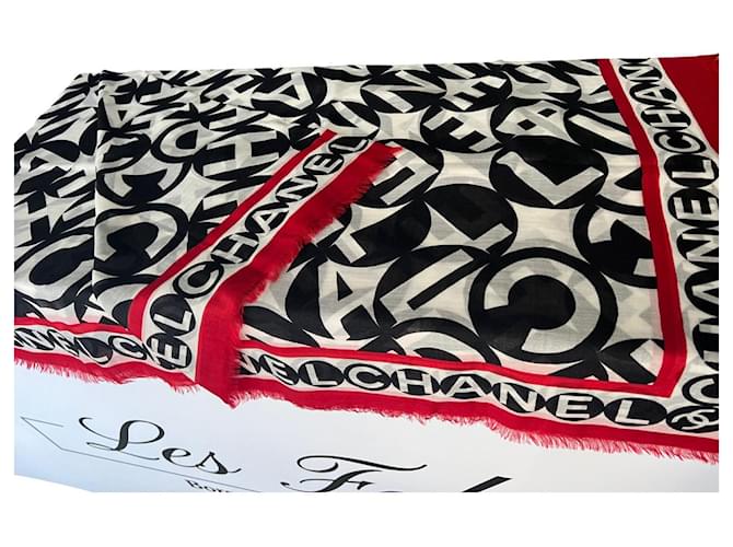 Chanel Bufandas Negro Blanco Roja Cachemira  ref.821975