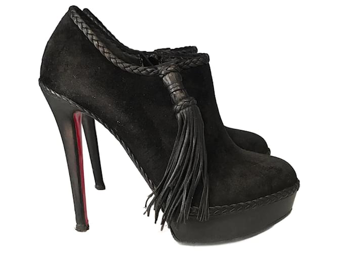 CHRISTIAN LOUBOUTIN  Ankle boots T.eu 38.5 Suede Black  ref.822611