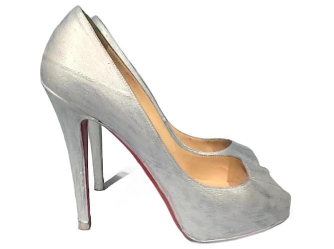 Escarpins CHRISTIAN LOUBOUTIN.UE 37 cuir de vachette Bleu  ref.824561