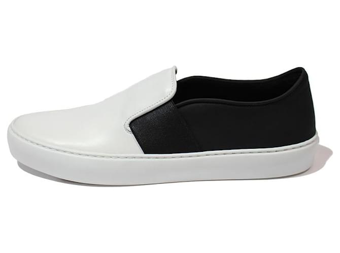 Chanel Sneakers Black White Leather ref.825222 - Joli Closet