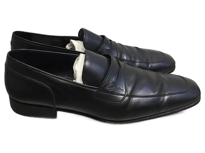 Pre-owned Louis Vuitton Monte Carlo Leather Flats In Black