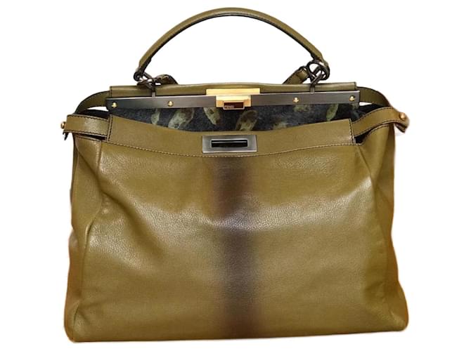 Peekaboo FENDI  Handbags T.  Leather Khaki  ref.825591
