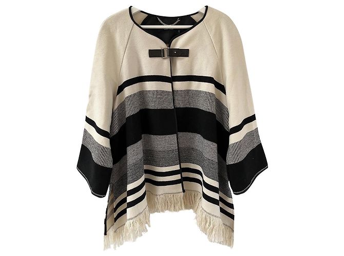 Strickjacke von Karen Millen, Poncho Weiß