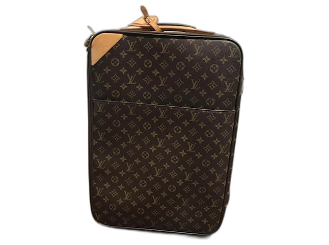 Louis Vuitton Pegase Legere Business 55 Carry On Suitcase