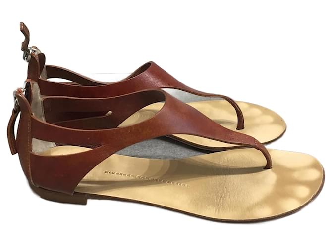 GIUSEPPE ZANOTTI  Sandals T.eu 37 Leather Brown  ref.826050
