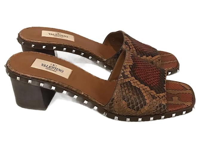 VALENTINO GARAVANI  Sandals T.eu 37 Exotic leathers Camel  ref.827883