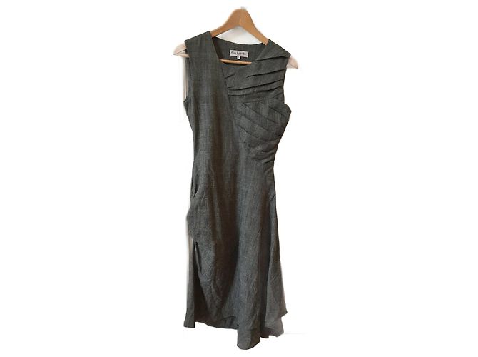 GUY LAROCHE Kleider T.FR 36 Wolle Grau