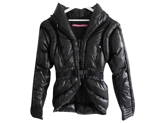 Emanuel Ungaro Emanuele Ungaro AW07 Piumino scultoreo nero
