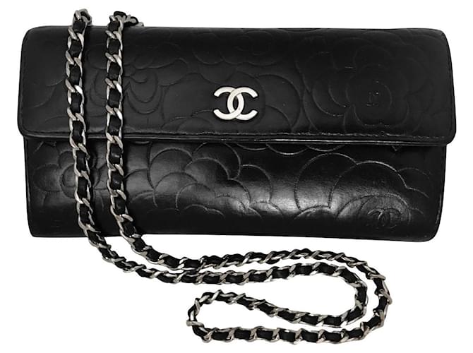 Wallet On Chain Chanel Camélia WOC Preto Pele de cordeiro  ref.828817