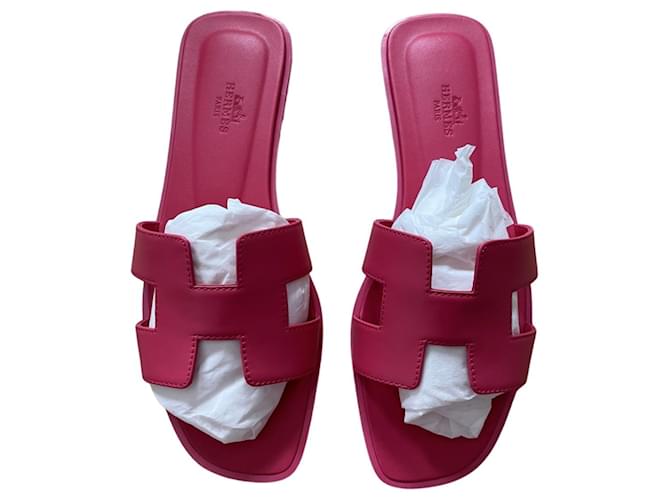 Hermès Sandals Pink Leather  ref.829174