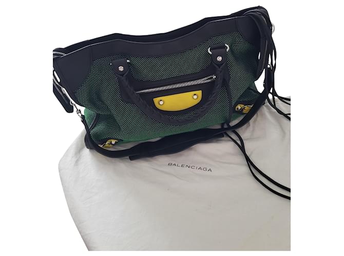 City Balenciaga bag Green Synthetic  ref.829245