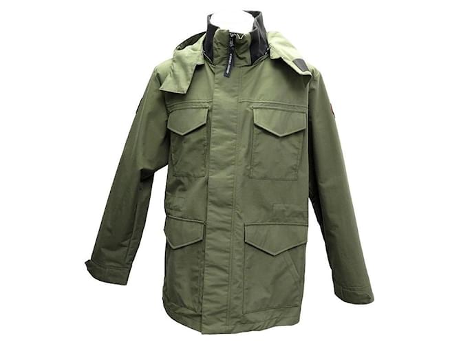 NEW CANADA GOOSE VOYAGER JACKET 2404M SIZE XL 44 NYLON COAT DOWN