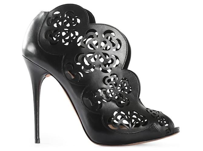 Alexander McQueen Black Leather Floral Laser Cut Peep Toe Ankle Boots  ref.830766