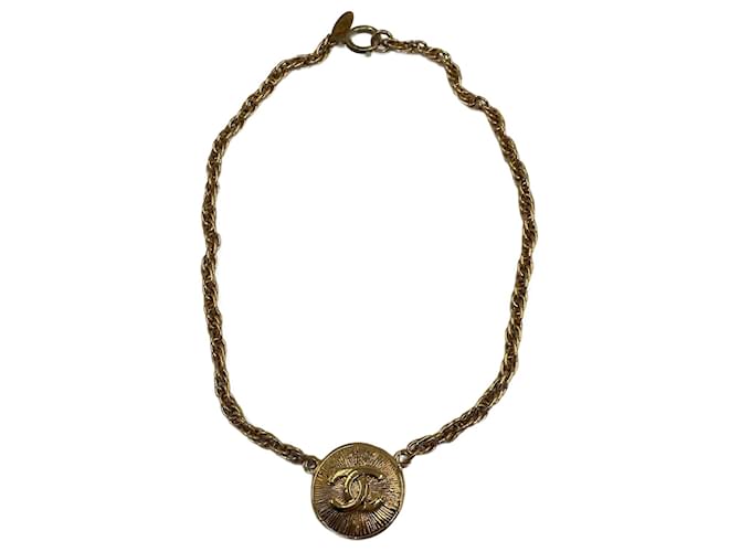 Gold-Toned Chanel CC Necklace Golden Metal  ref.831858